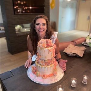 Meet your Posher, Nicole